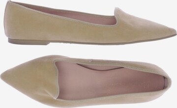 PRETTY BALLERINAS Flats & Loafers in 38 in Beige: front