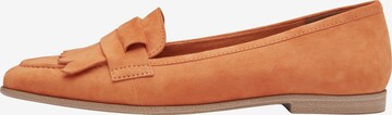 Tamaris Classic Flats in Orange