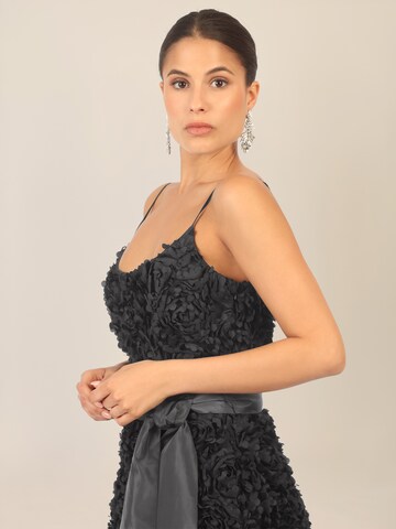 APART Kleid in Schwarz