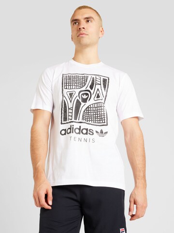 ADIDAS ORIGINALS T-shirt 'GFX' i vit: framsida