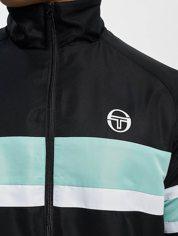 Completo per l'allenamento di Sergio Tacchini in nero