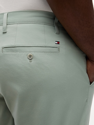 Tommy Hilfiger Big & Tall - regular Pantalón chino 'DENTON ESSENTIAL' en verde