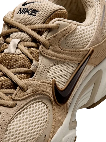 NIKE Sneakersy niskie 'V5 RNR SUEDE' w kolorze brązowy