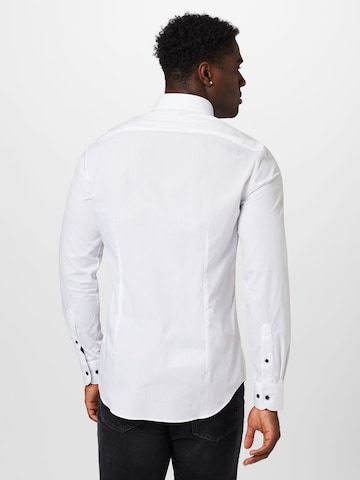 Tommy Hilfiger Tailored - Ajuste estrecho Camisa en blanco