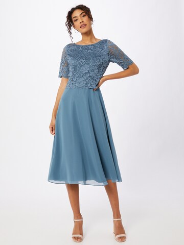 Vera Mont Sukienka koktajlowa w kolorze niebieski: przód