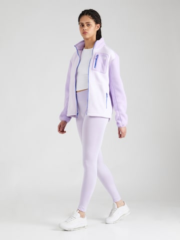 ONLY PLAY Slimfit Spodnie sportowe 'SALLI' w kolorze fioletowy