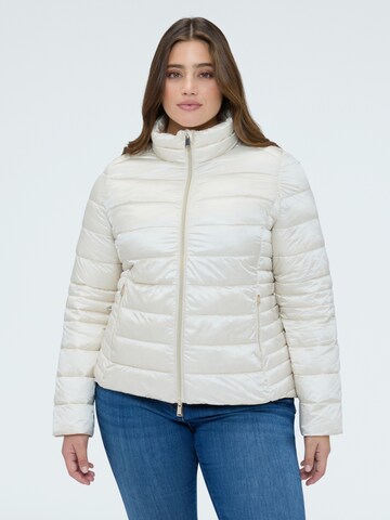 Fiorella Rubino Winterjacke‌ in Weiß: Vorderseite