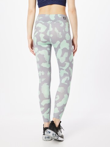 Skinny Pantalon de sport 'ROSETTE' BURTON en vert