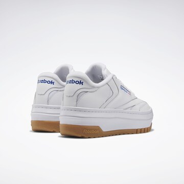 Sneaker bassa 'Club C Extra' di Reebok in bianco