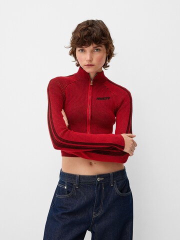 Bershka Strickjacke in Rot: Vorderseite