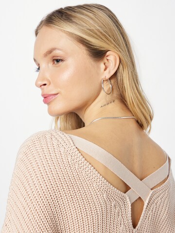 Pull-over 'Liliana' ABOUT YOU en rose