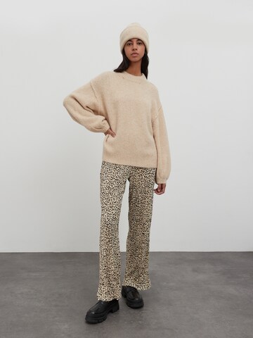 EDITED Sweater 'Luisa' in Beige