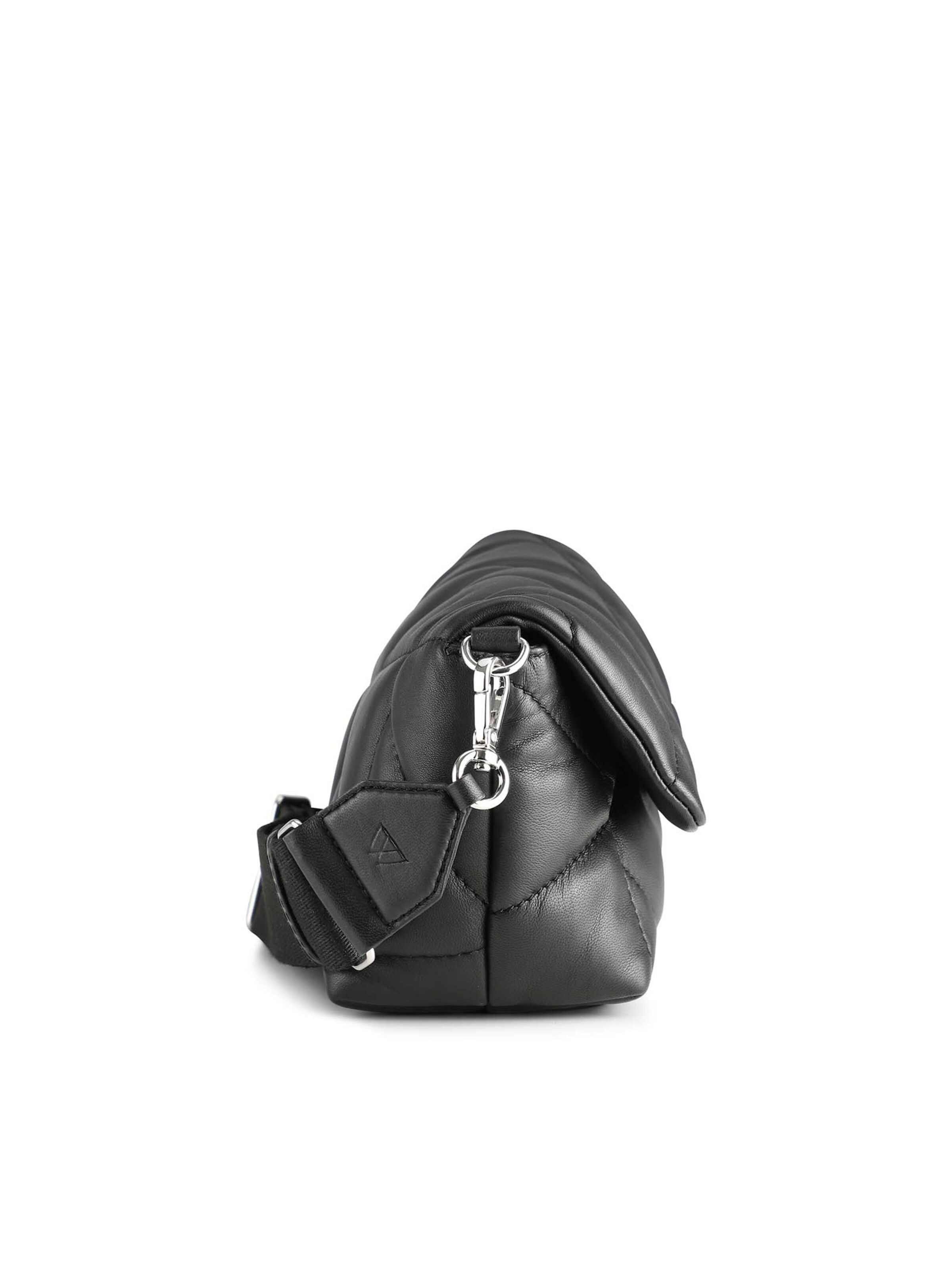 Frauen Taschen & Rucksäcke MARKBERG Umhängetasche 'Mina' in Schwarz - KK04217 Frauen Taschen & Rucksäcke MARKBERG Umhängetasche 'Mina' in Schwarz - KK04217