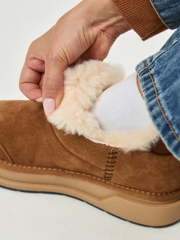 CESARE GASPARI Stiefel in Braun