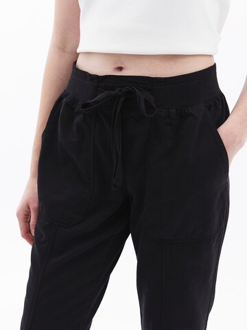 OXXO Tapered Broek in Zwart