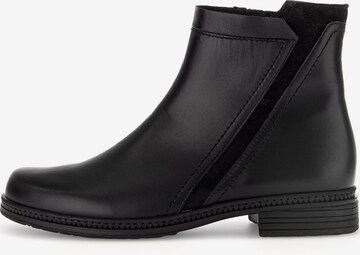 GABOR Ankle Boots in Black