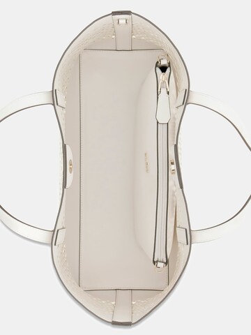 GUESS Шоппер 'Letty' в Бежевый