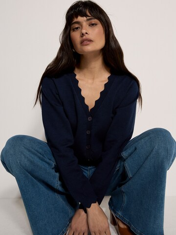 Cardigan bavarois ' ' Apricot en bleu