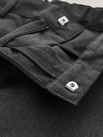 Next Regular Broek in Grijs