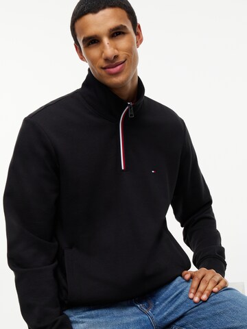 TOMMY HILFIGER Sweatshirt in Schwarz