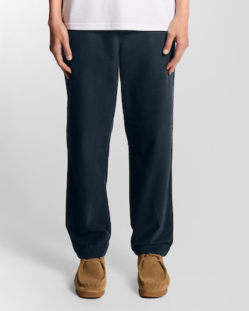 Regular Pantalon Lyle & Scott en bleu : devant