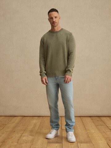 DAN FOX APPAREL Tapered Jeans 'Jamal' in Blue