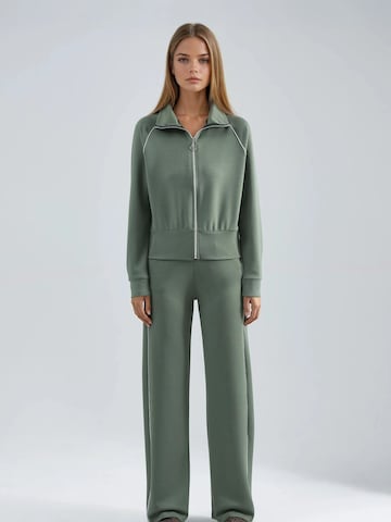 Tuta da jogging di Hiccup in verde: frontale