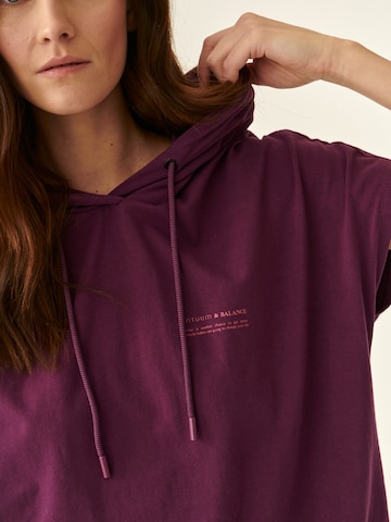 TATUUM Sweatshirt 'Aksona' in Purple