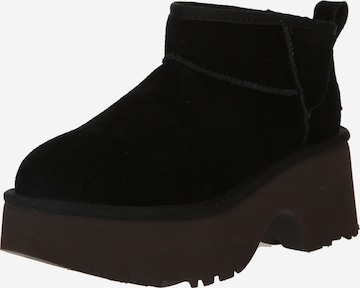 Boots 'Classic Ultra Mini New Heights' UGG en noir : devant