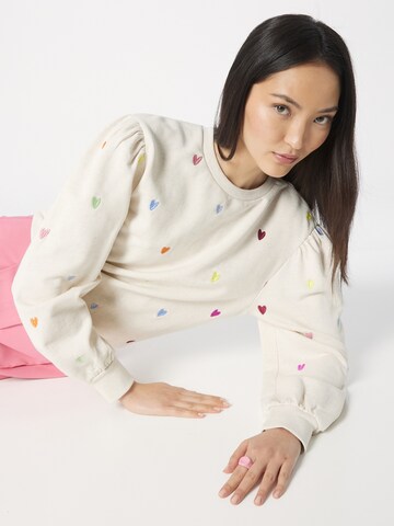 Fabienne Chapot Sweatshirt 'Lin' in Beige