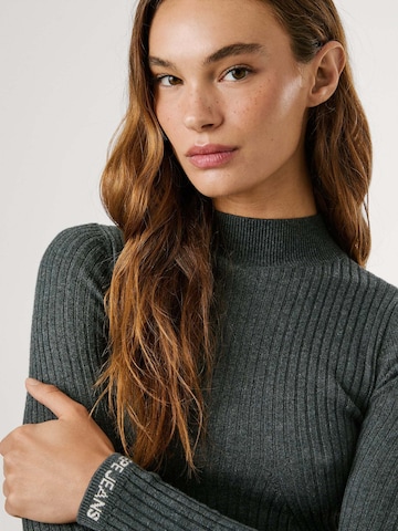 Pepe Jeans Trui 'CARLA PERKINS' in Grijs