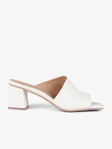 LA VITRINA Sandaal in Beige