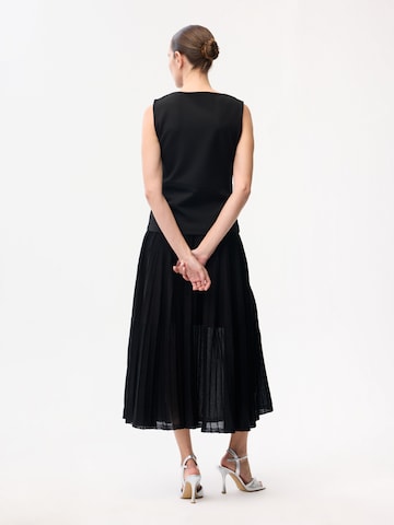 adl Bluse‌‌ in Schwarz