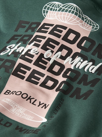 NAME IT Sweatshirt in Groen