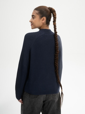 Pull-over 'Analah' MELA en bleu