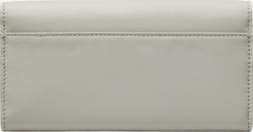 Marc O'Polo Wallet in White