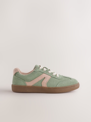 Next Sneakers in Groen