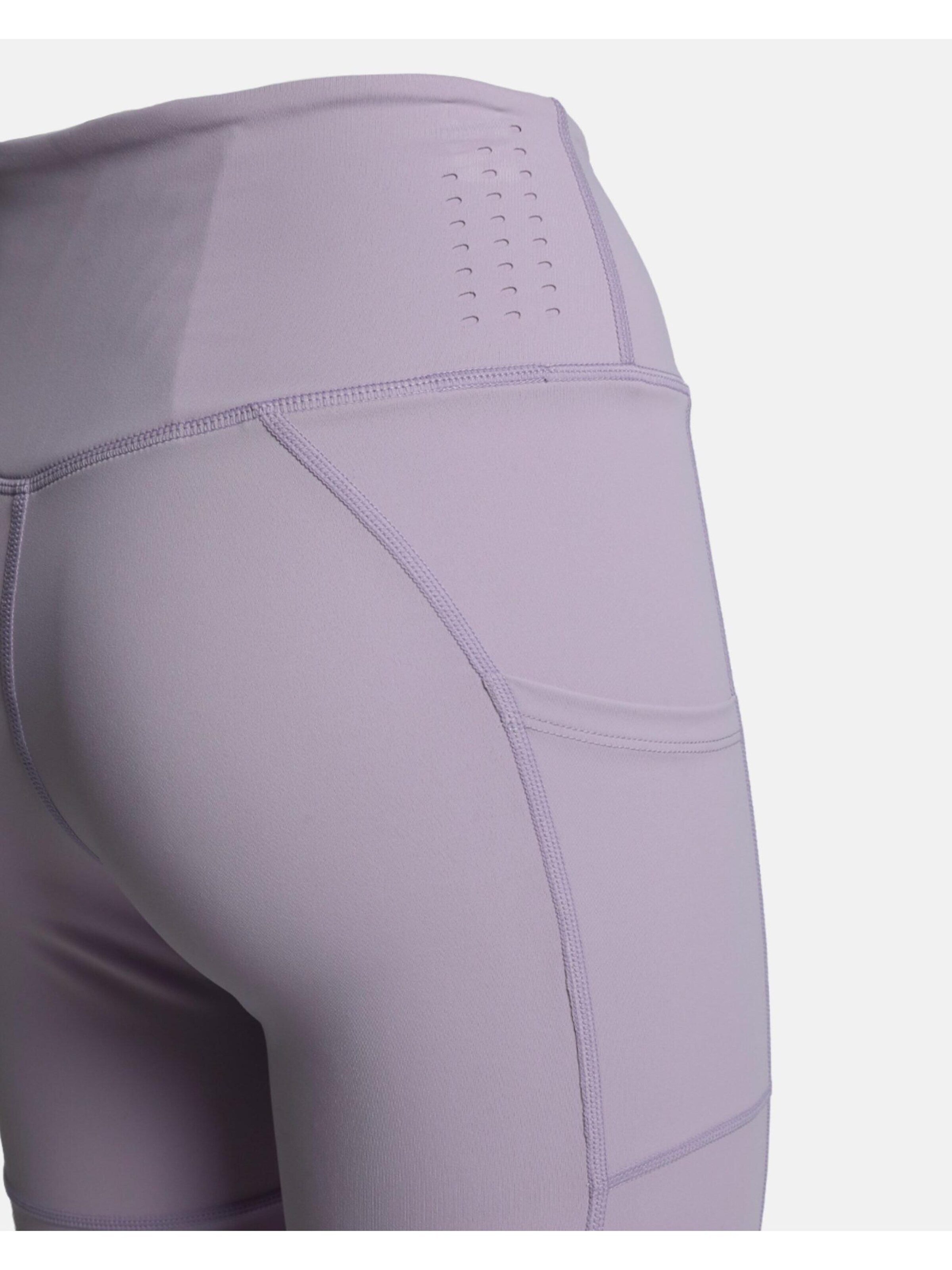 Loosefit Leggings 'MALLAS CORTAS MADILL SHORT' di Izas in lilla