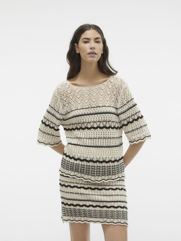 VERO MODA Sweater 'MINOU' in White: front