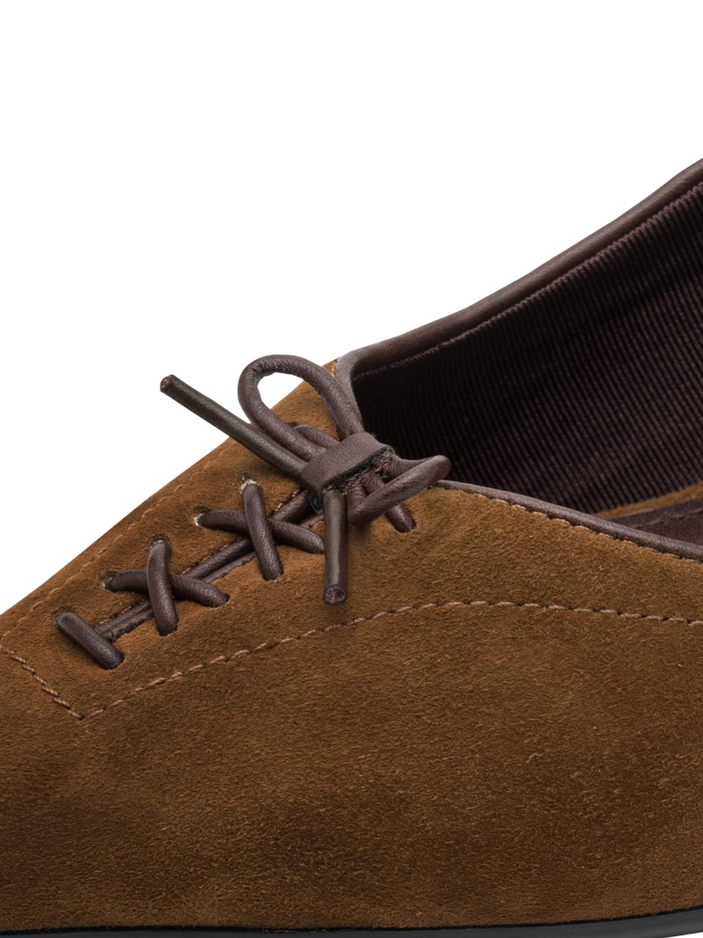 Tamaris Pumps in Bruin