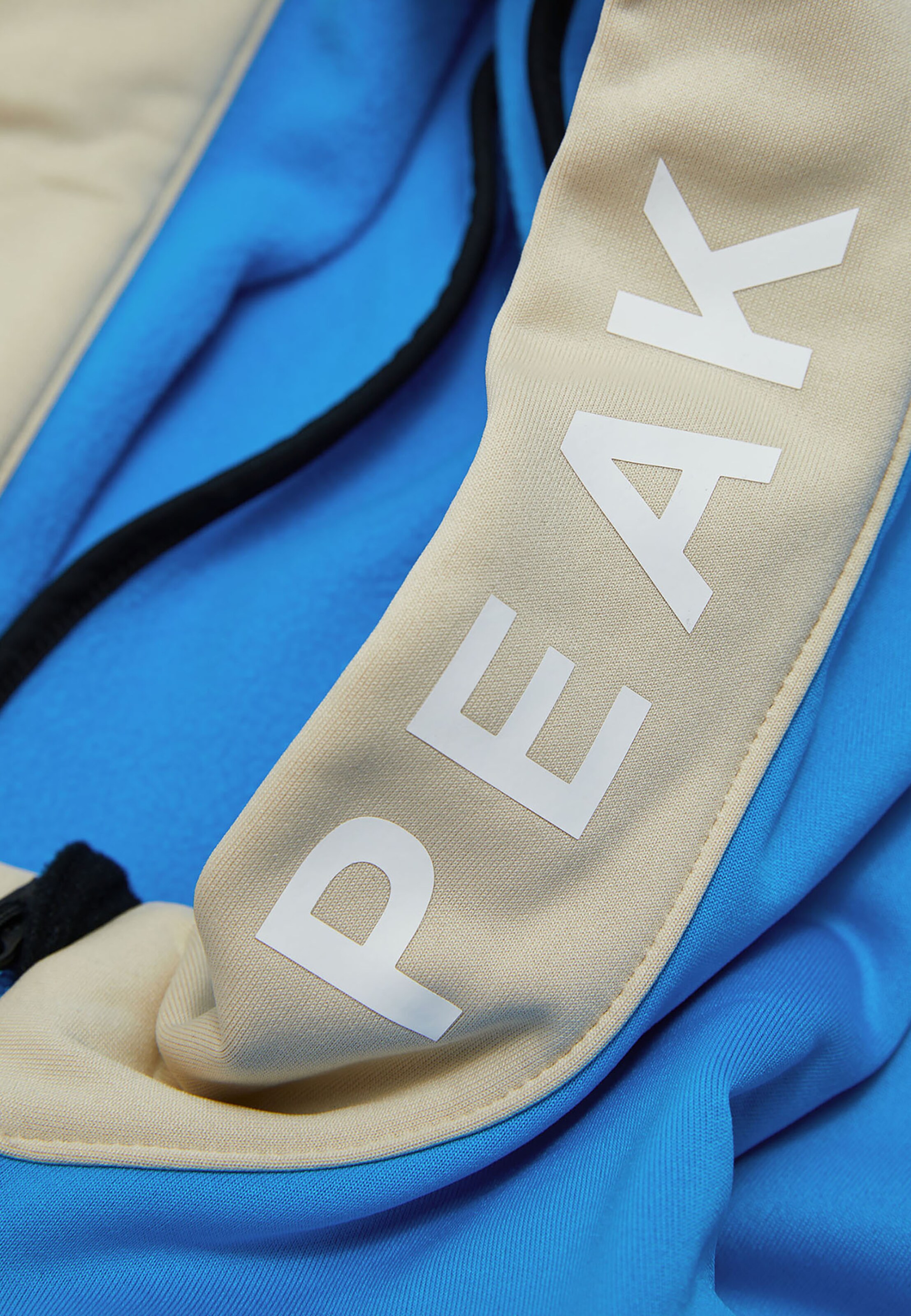PEAK PERFORMANCE Athletic Fleece Jacket in Blue