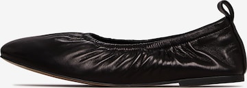 Ballerines CESARE GASPARI en noir : devant