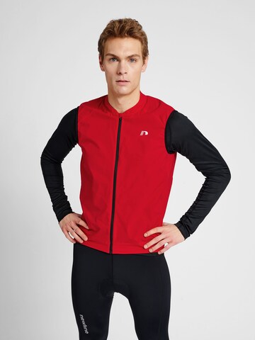 Gilet de sport Newline en rouge : devant