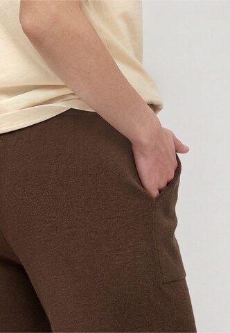 Wide leg Pantaloni di REPLAY in marrone