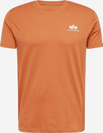 Coupe regular T-Shirt ALPHA INDUSTRIES en marron : devant