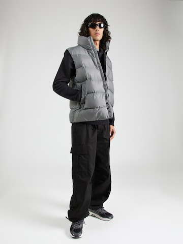 ADIDAS ORIGINALS Weste in Grau