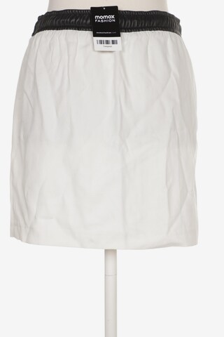SET Skirt in M in White