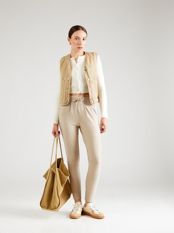 ONLY Slimfit Bandplooibroek 'ONLPoptrash' in Beige