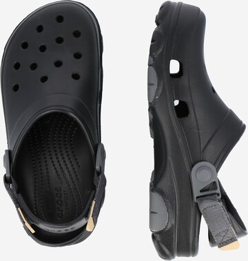 Clogs di Crocs in nero