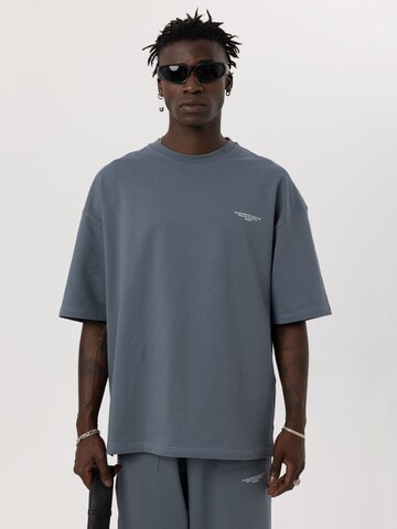 T-Shirt 'Fox Tail' VAMOS CLO en bleu : devant